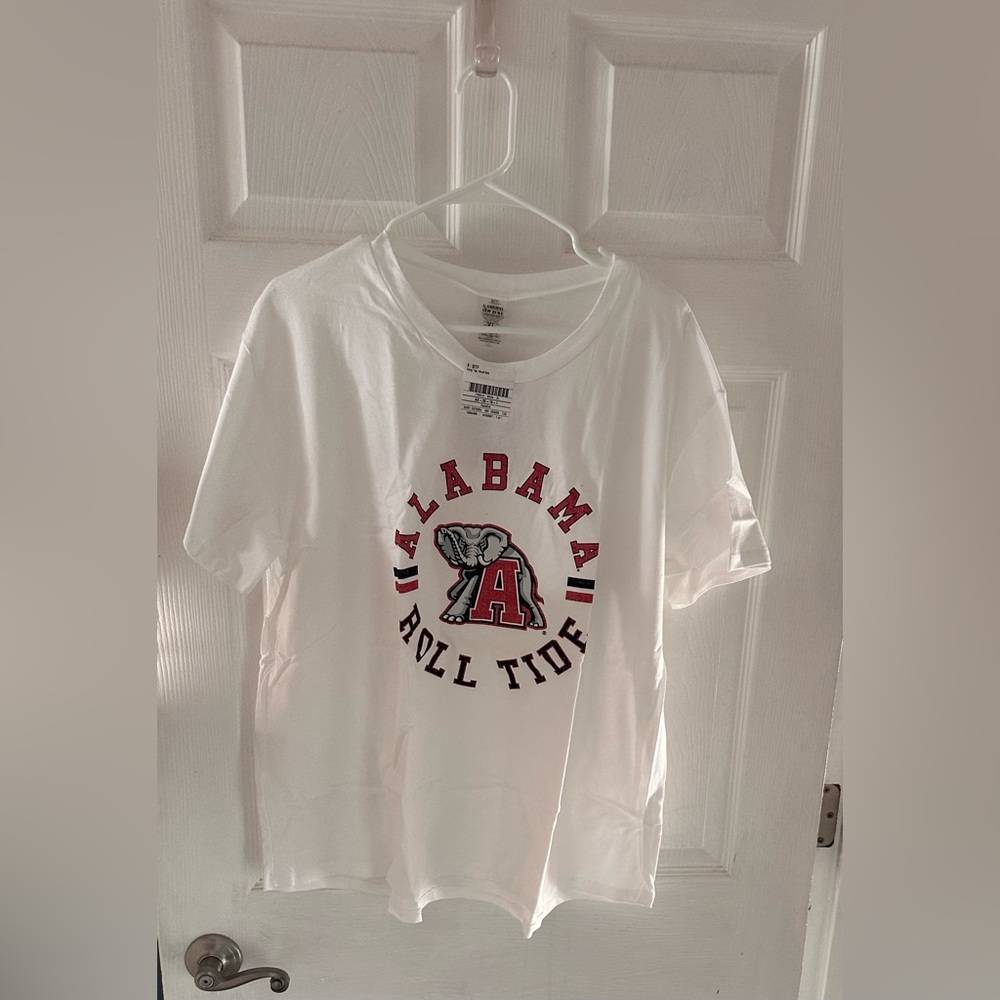 Ameda White Alabama woman’s Tee